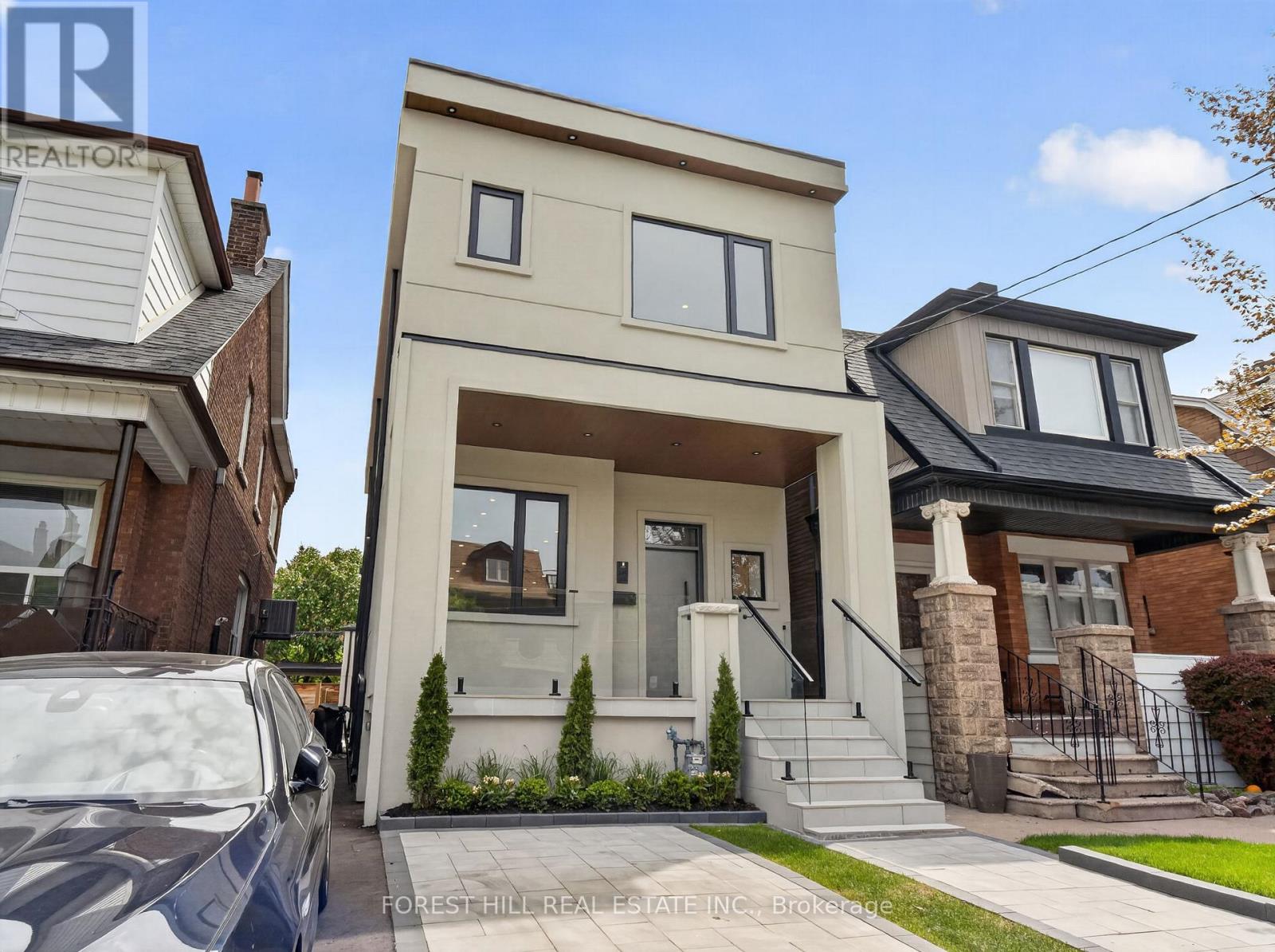 MLS® listing #29838924 for sale located at 249 LAUDER AVENUE