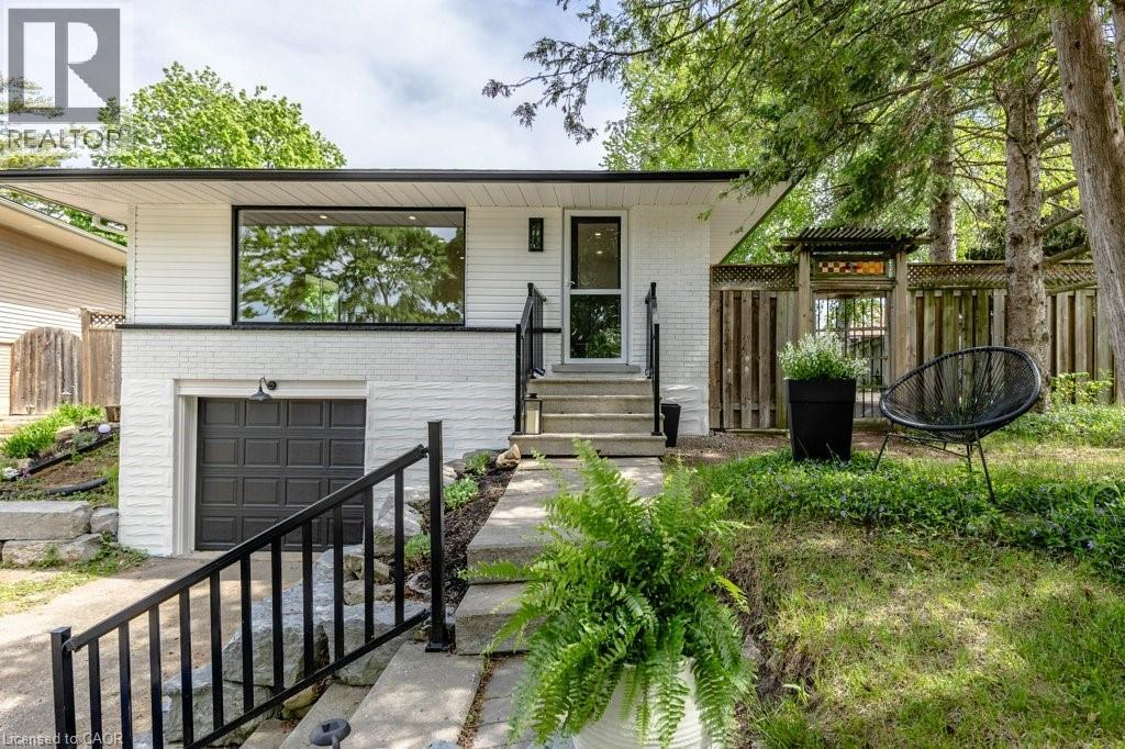 MLS® listing #29839762 for sale located at 22 CHARLOTTE Crescent