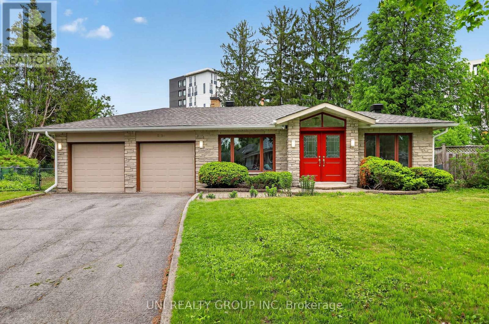 MLS® listing #29839894 for sale located at 2554 EGAN ROAD