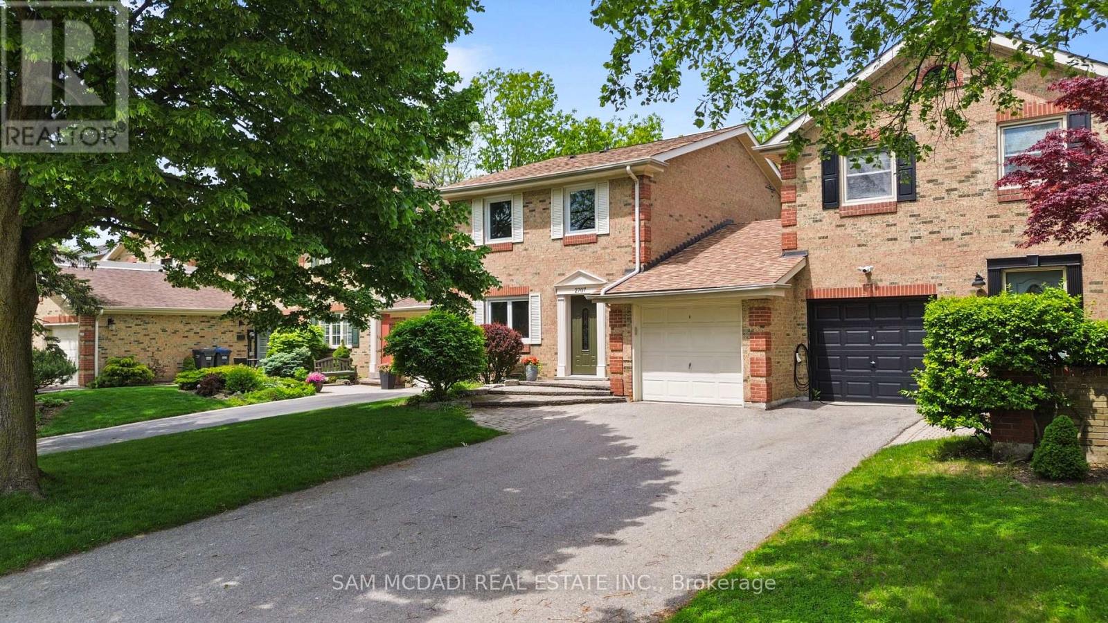 MLS® listing #29840341 for sale located at 2707 JERRING MEWS
