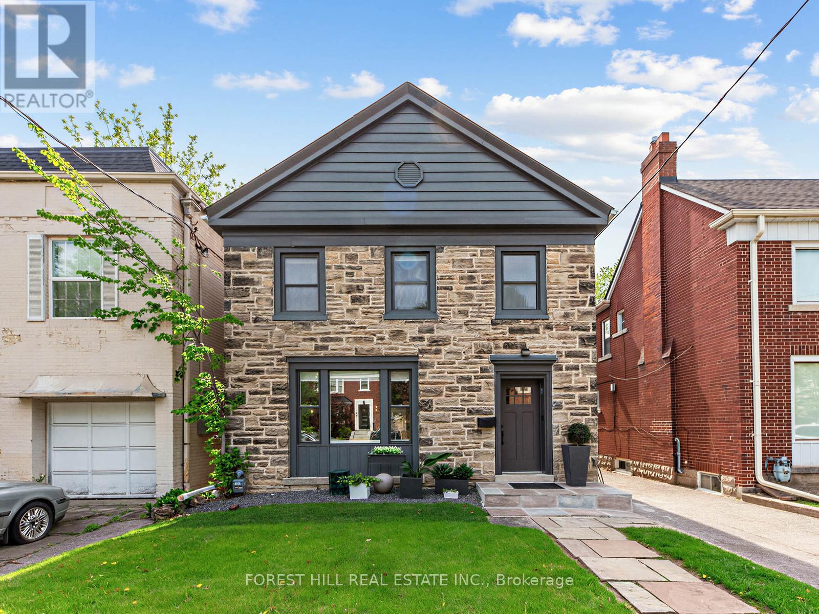 MLS® listing #29840989 for sale located at 192 GLEN CEDAR ROAD