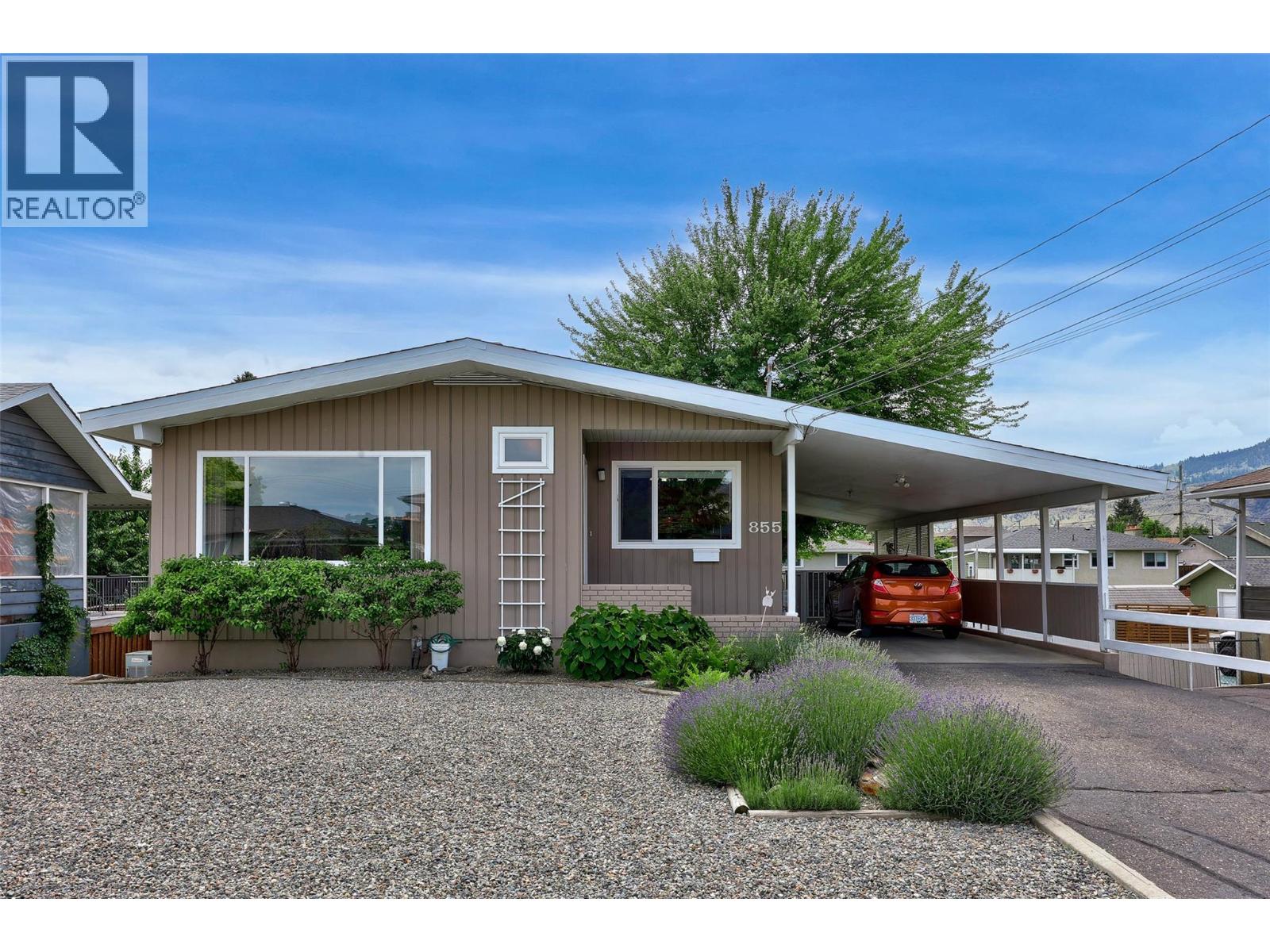 MLS® listing #29841168 for sale located at 855 Lethbridge Avenue
