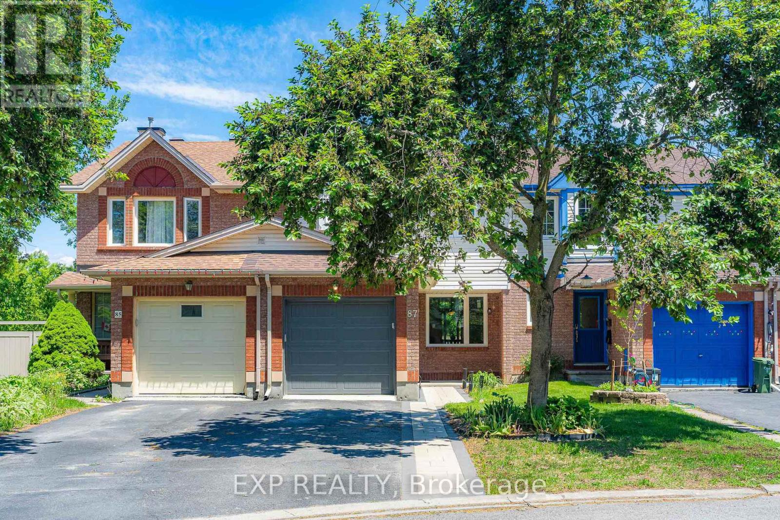 MLS® listing #29844573 for sale located at 87 BANCHORY CRESCENT