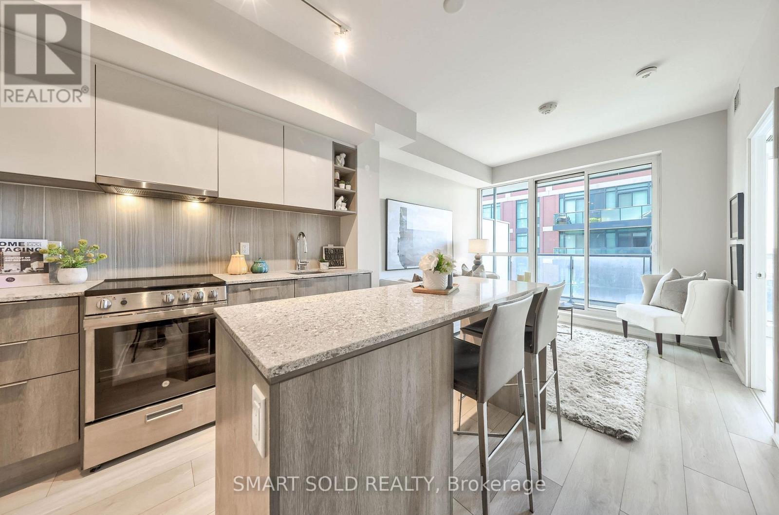 MLS® listing #29844576 for sale located at 833 - 31 TIPPETT ROAD