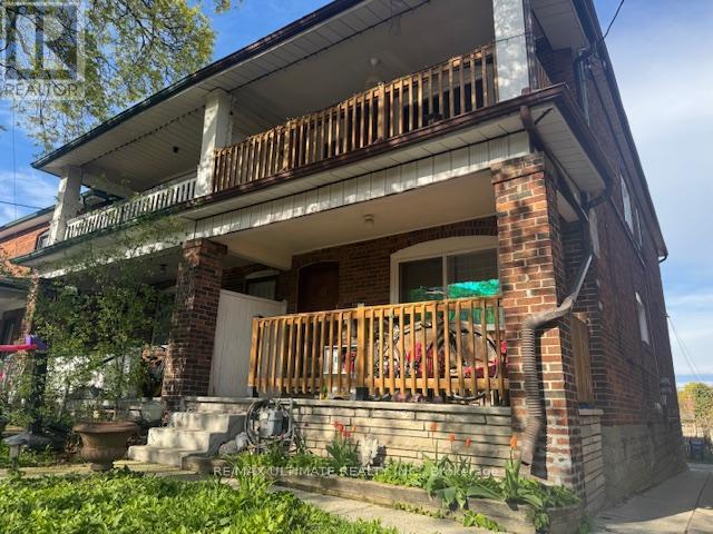 MLS® listing #29844787 for sale located at 127 ROBINA AVENUE