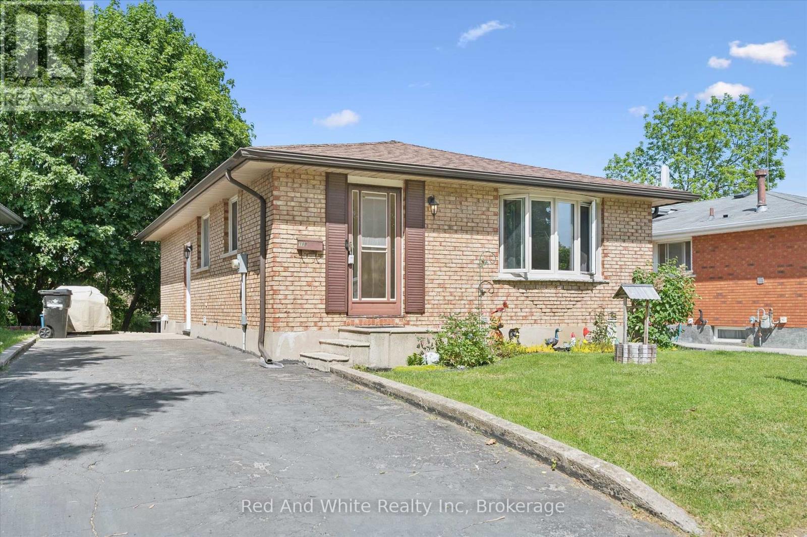 MLS® listing #29844919 for sale located at 189 JOHANNA DRIVE