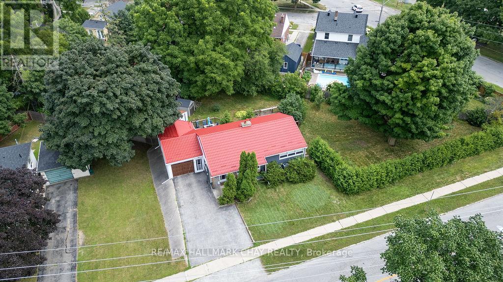 MLS® listing #29845056 for sale located at 325 INNISFIL STREET
