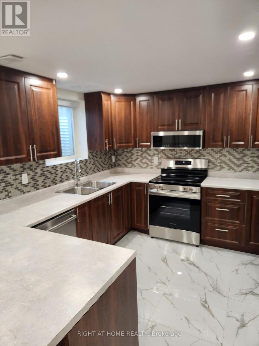 MLS® listing #29845063 for sale located at BASEMENT - 62 PINEWAY PLACE