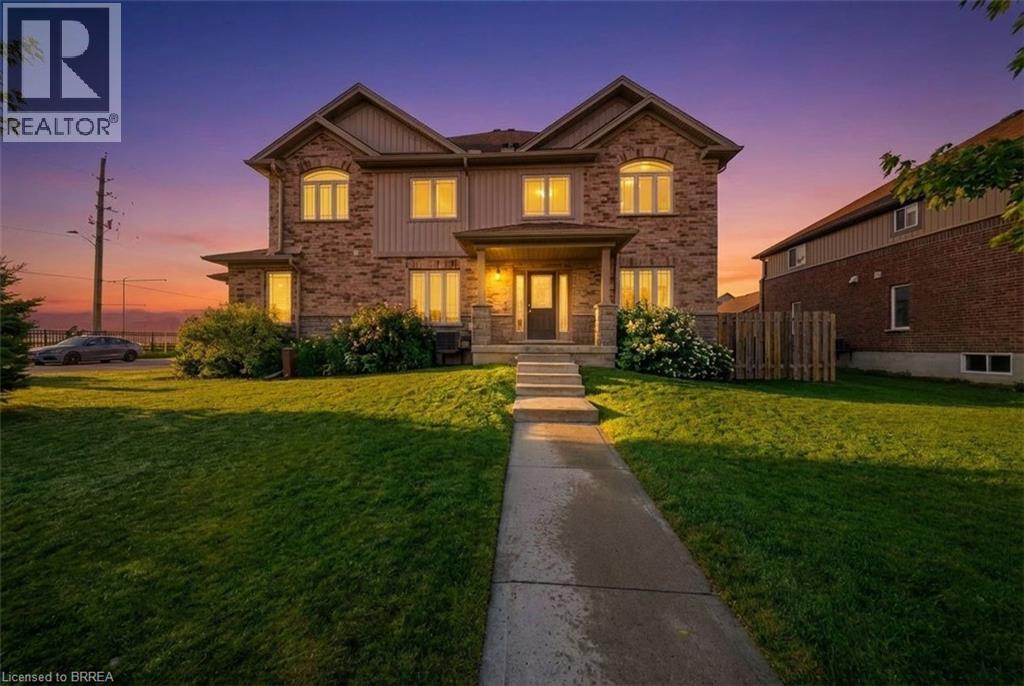 MLS® listing #29845245 for sale located at 1220 RIVERBEND Road Unit# 105