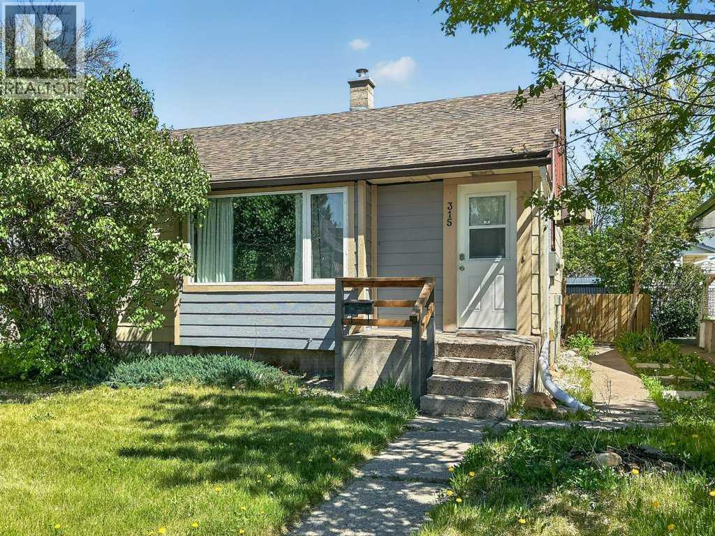 MLS® listing #29845303 for sale located at 315 16 Street N
