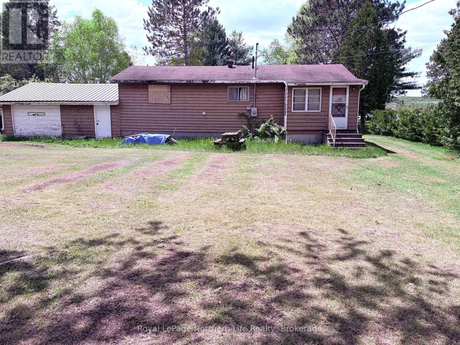 MLS® listing #29845428 for sale located at 83 EARLS LAKE ROAD