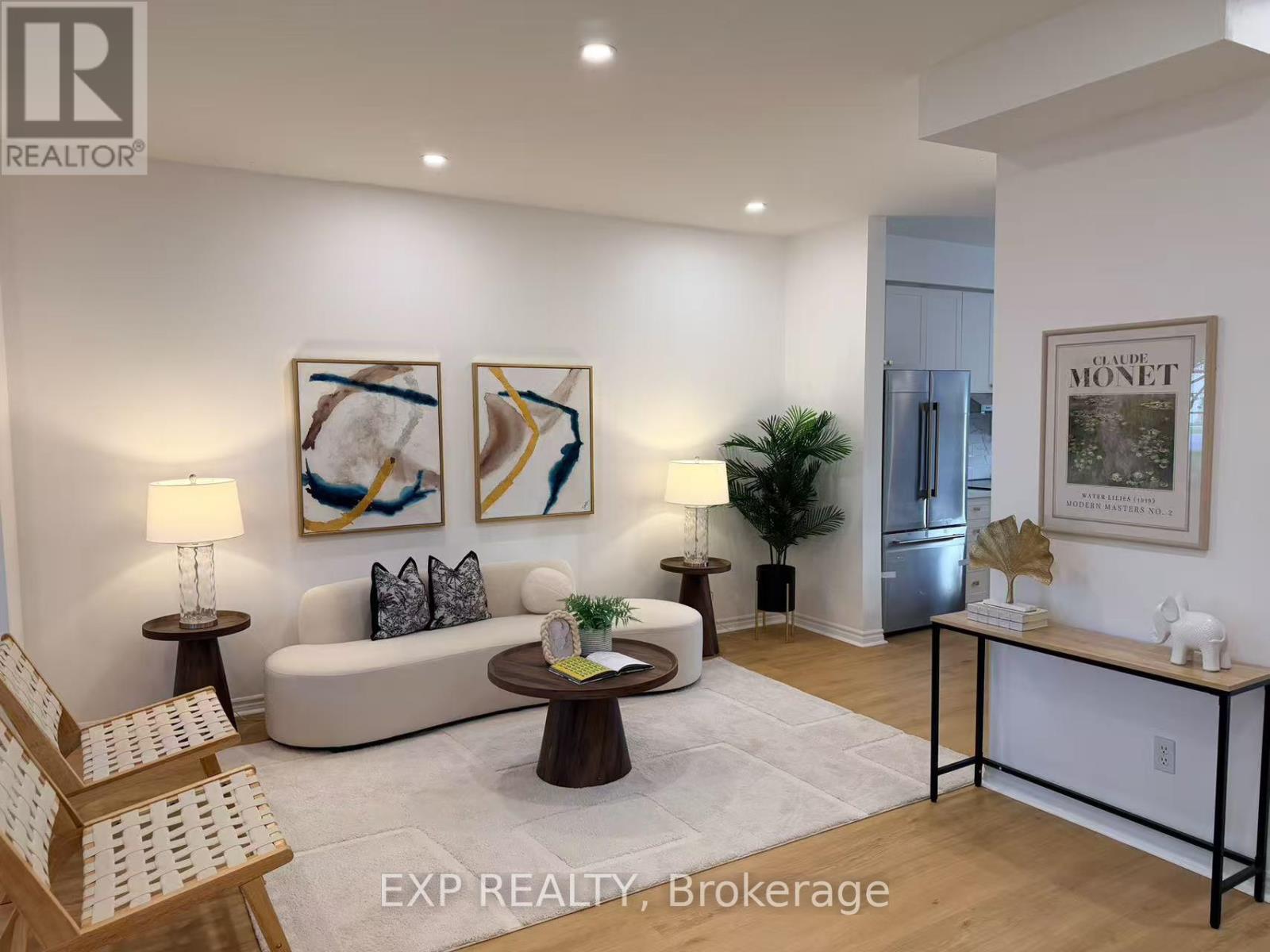 MLS® listing #29845745 for sale located at 29 QUEENS PLATE DRIVE