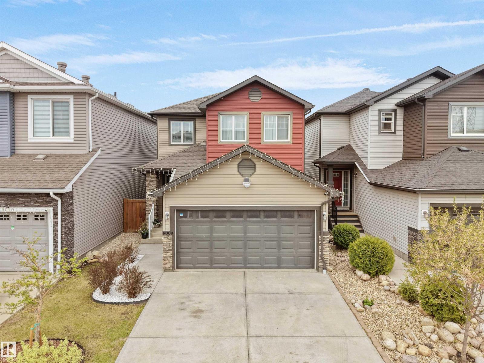 MLS® listing #29845942 for sale located at 9008 COOPER LINK LI SW