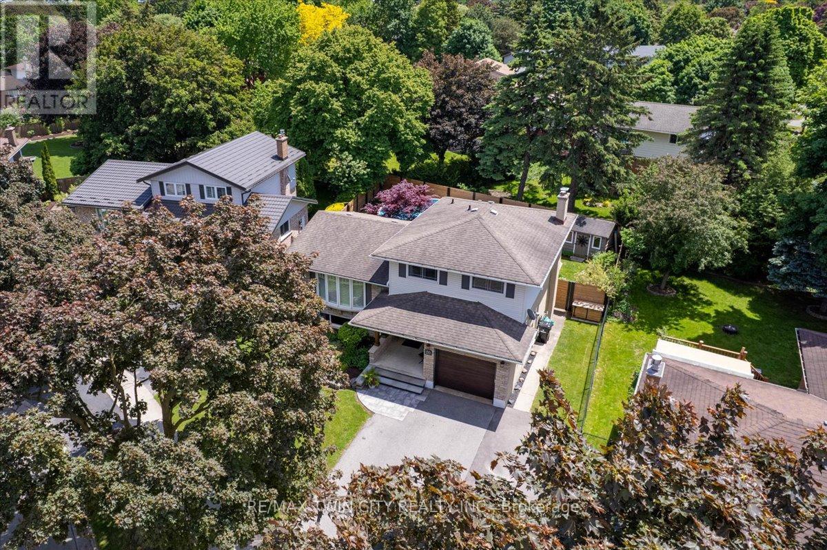 MLS® listing #29848848 for sale located at 20 WOLFE'S COURT