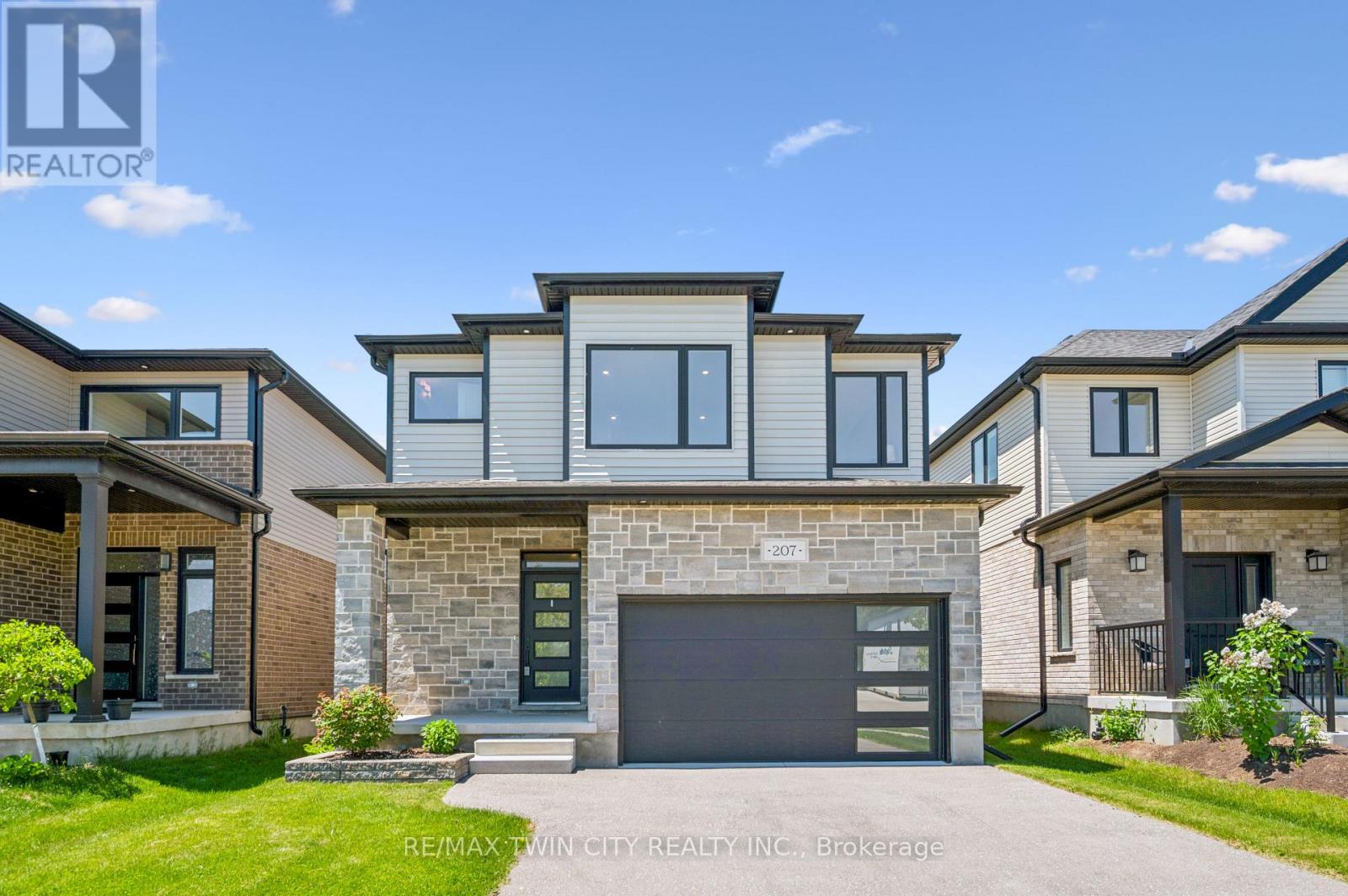 MLS® listing #29849528 for sale located at 207 TIMBER TRAIL ROAD