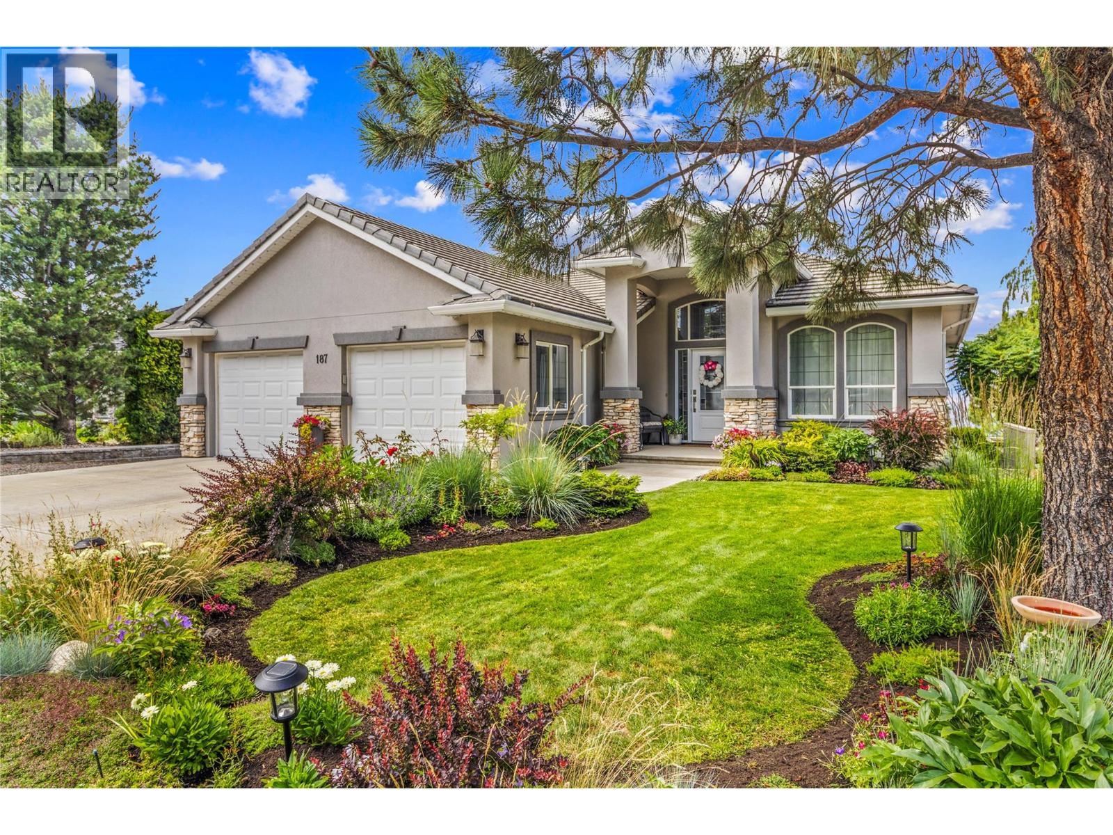 MLS® listing #29849866 for sale located at 187 Coppertree Court