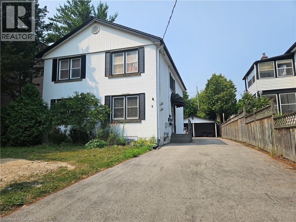 MLS® listing #29851425 for sale located at 9 DON Street Unit# Upper