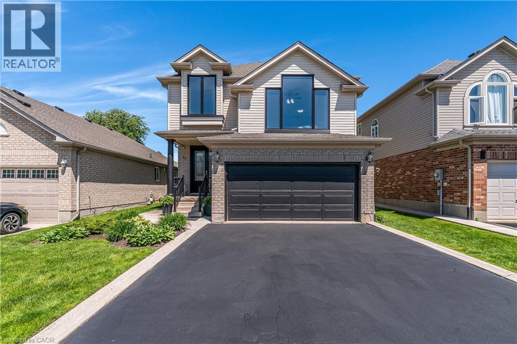 MLS® listing #29851426 for sale located at 11 GOODWOOD Court