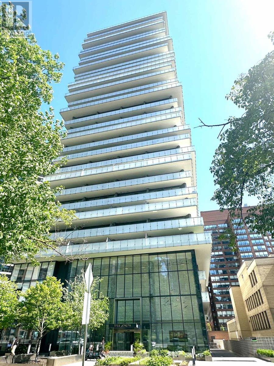 MLS® listing #29851434 for sale located at 1004 - 57 ST JOSEPH STREET