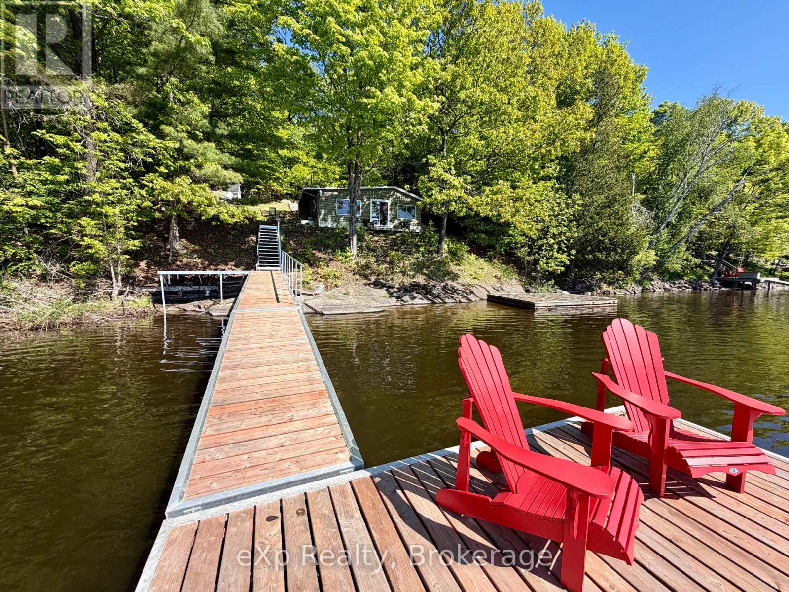 MLS® listing #29851448 for sale located at 3 - 1082 COWAN PARK ROAD