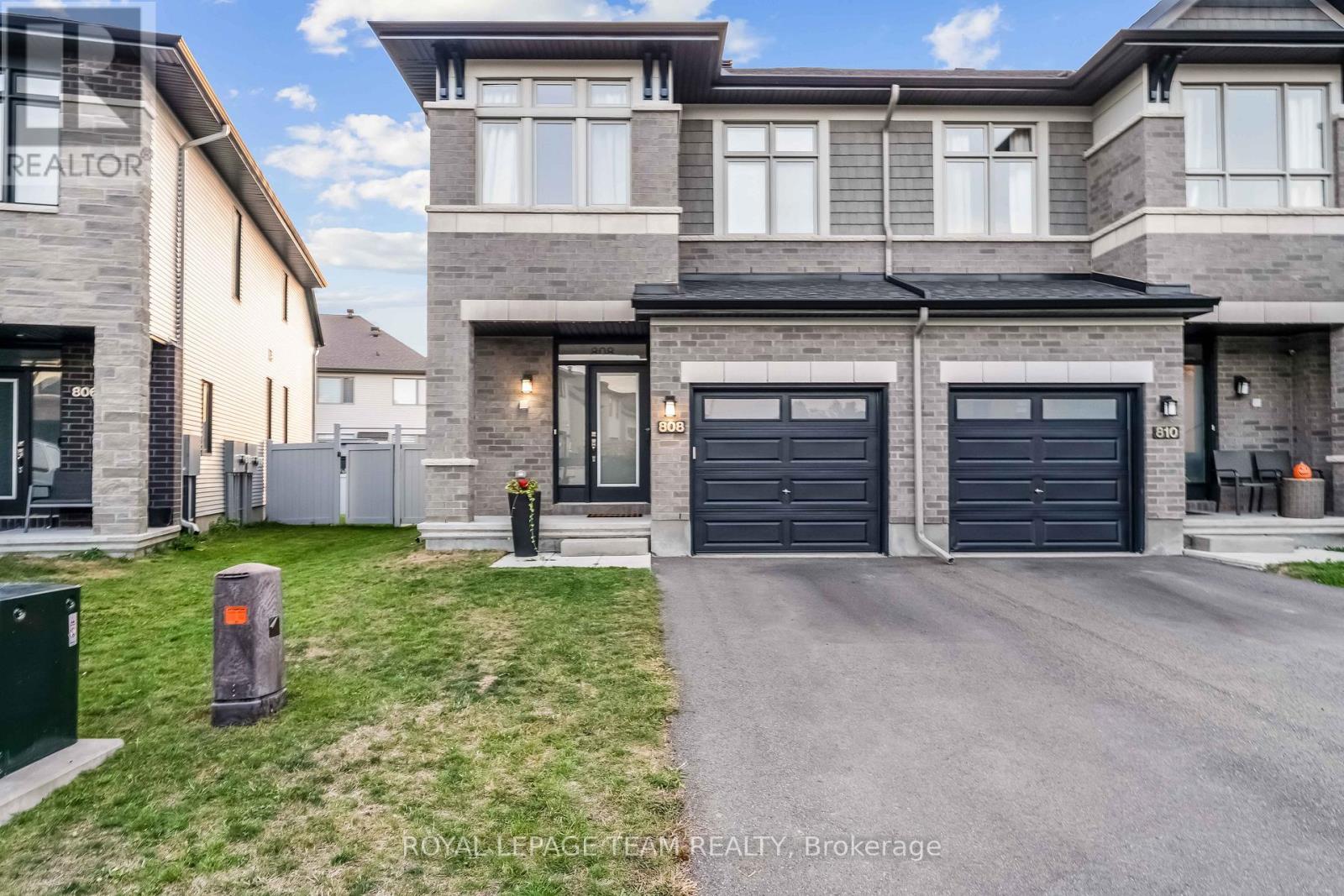 MLS® listing #29851982 for sale located at 808 CHIPPING CIRCLE