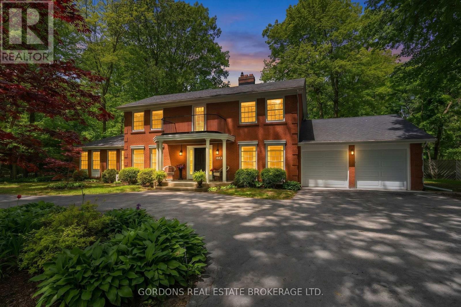MLS® listing #29852120 for sale located at 25 RIVERSIDE DRIVE