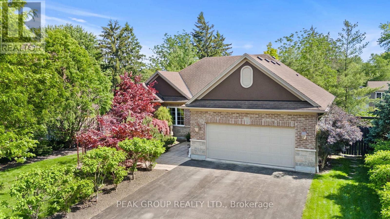 MLS® listing #29852163 for sale located at 18 MARTHA COURT