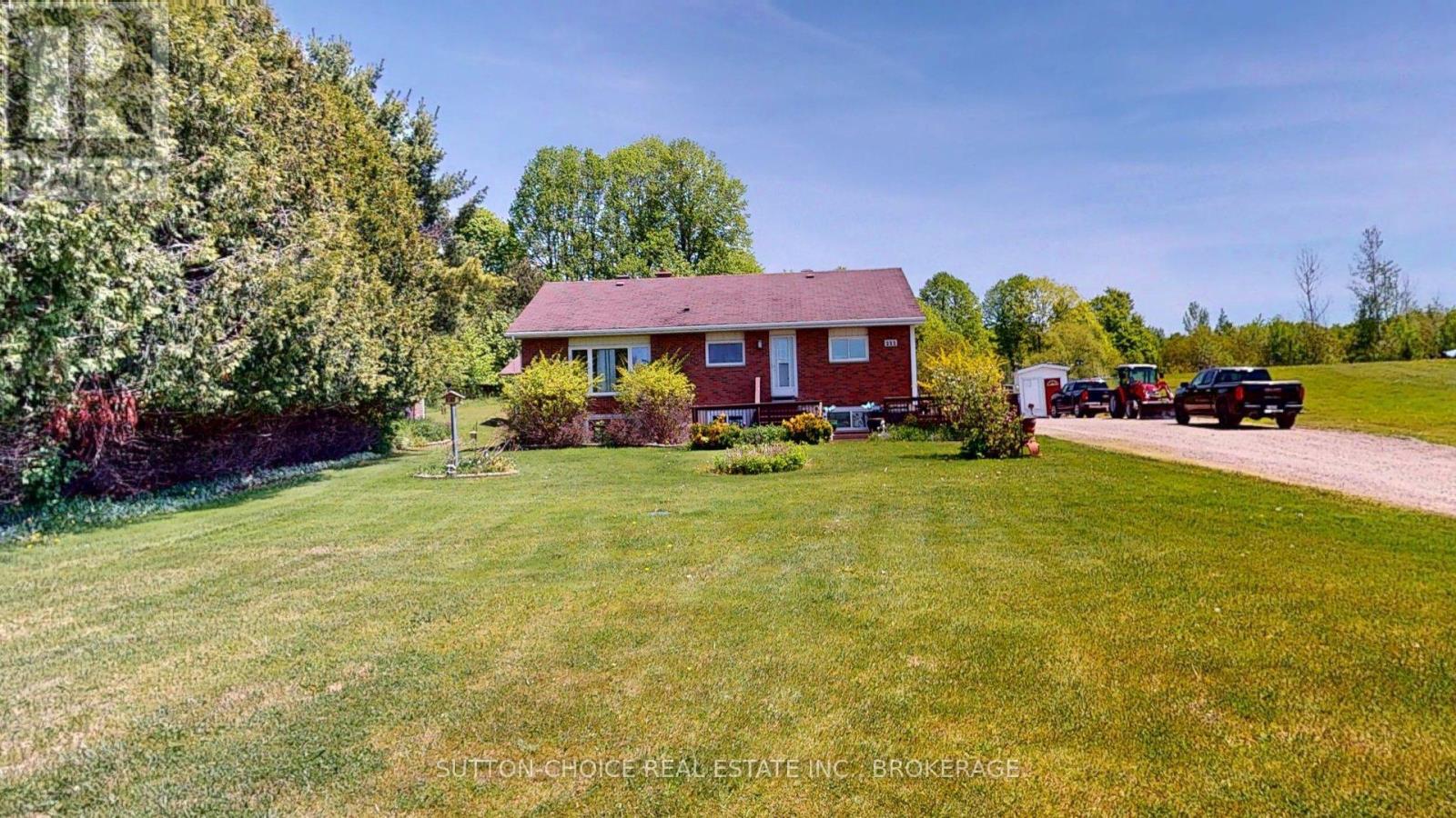 MLS® listing #29852377 for sale located at 222 YONGE STREET