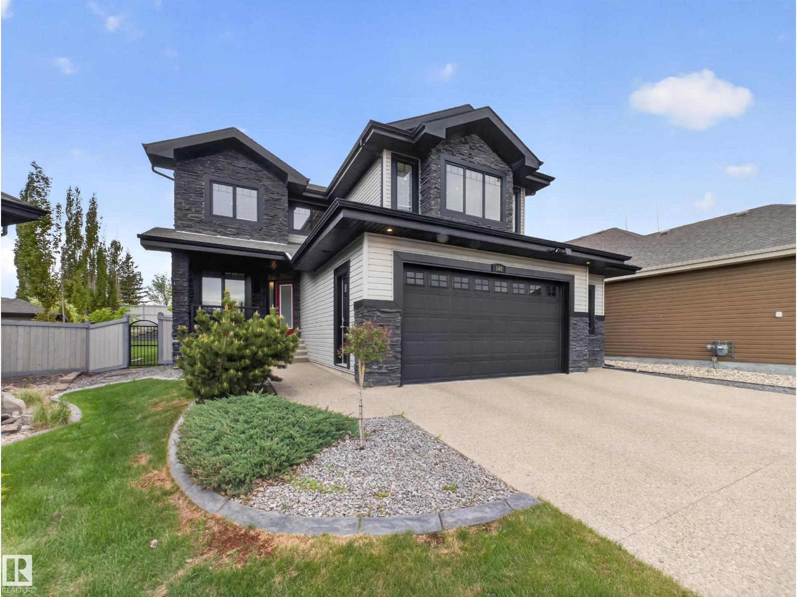 MLS® listing #29853515 for sale located at 102 Lacombe DR