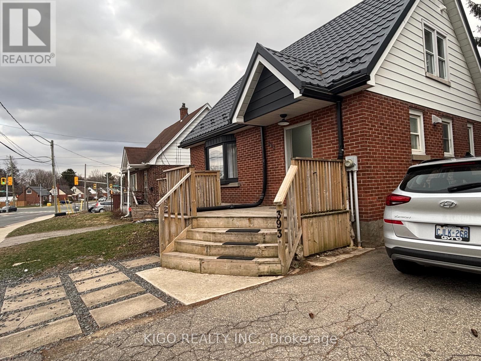 MLS® listing #29854271 for sale located at 393 WEBER STREET E