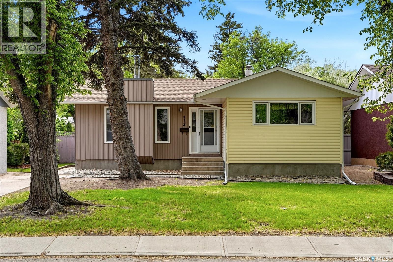 MLS® listing #29854498 for sale located at 4124 Argyle STREET