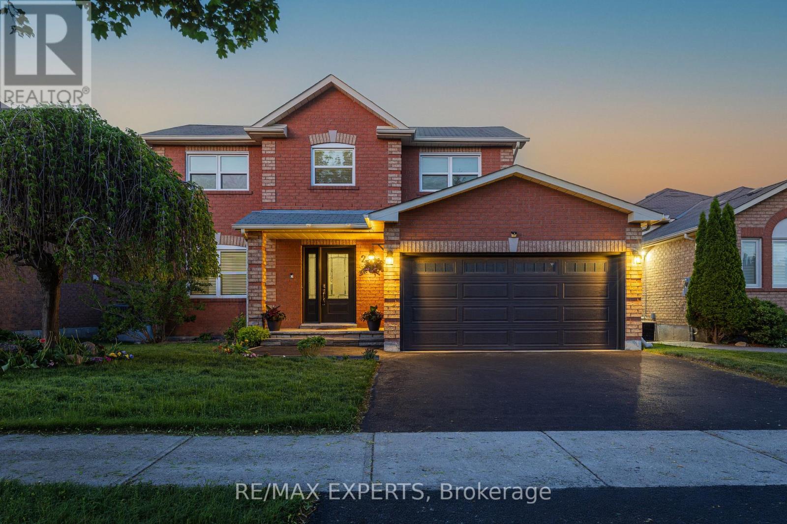 MLS® listing #29855256 for sale located at 213 MELBOURNE DRIVE