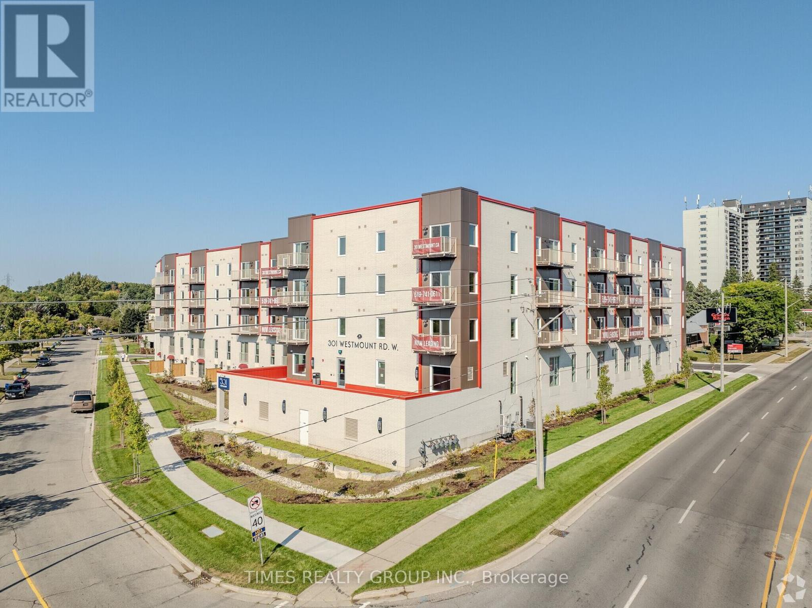 MLS® listing #29855378 for sale located at 301 WESTMOUNT ROAD W