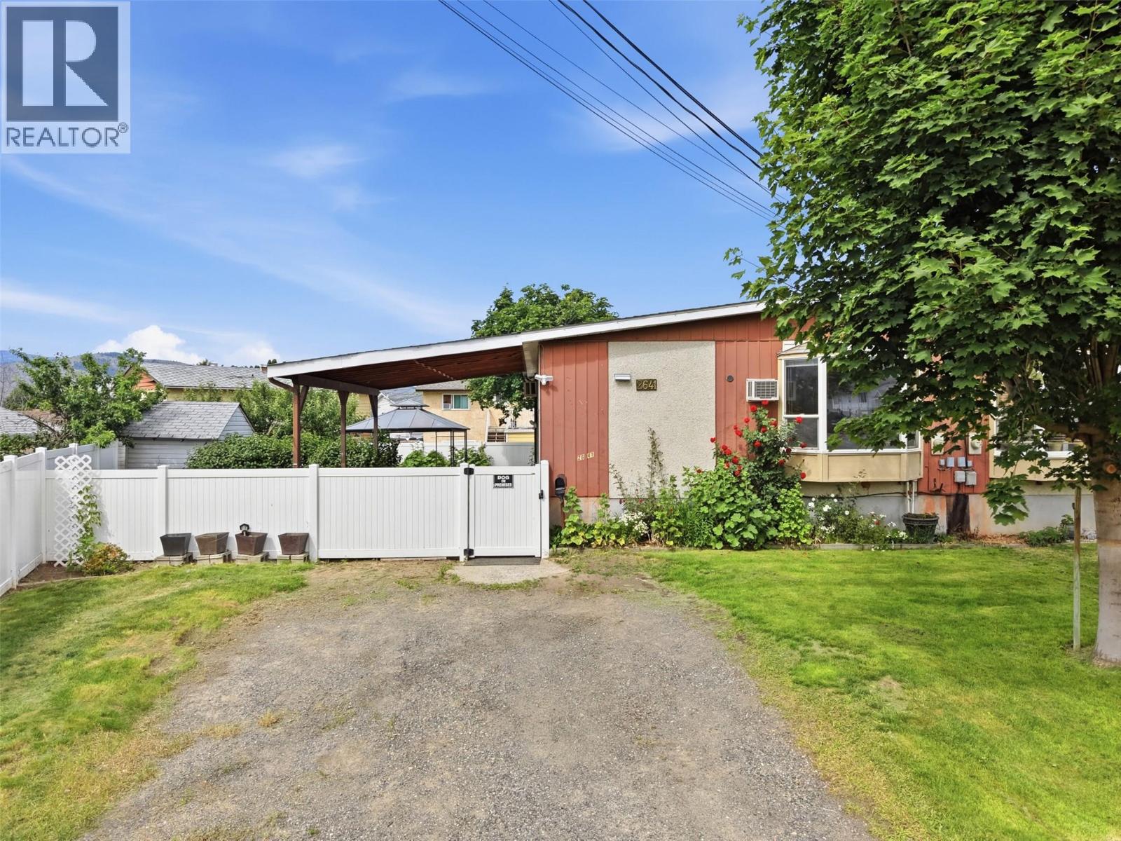 MLS® listing #29855656 for sale located at 2641 Young Place