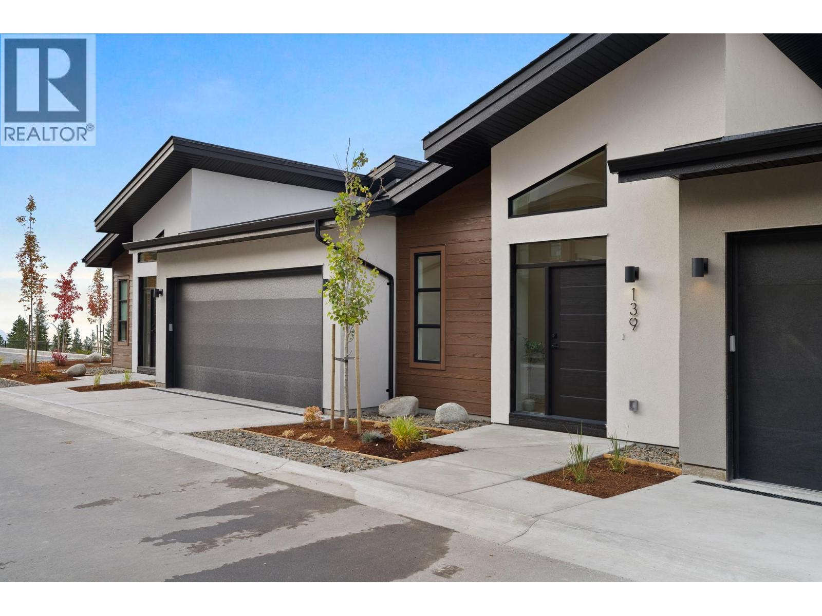 MLS® listing #29856686 for sale located at 2400 Coldwater Drive Unit# 134