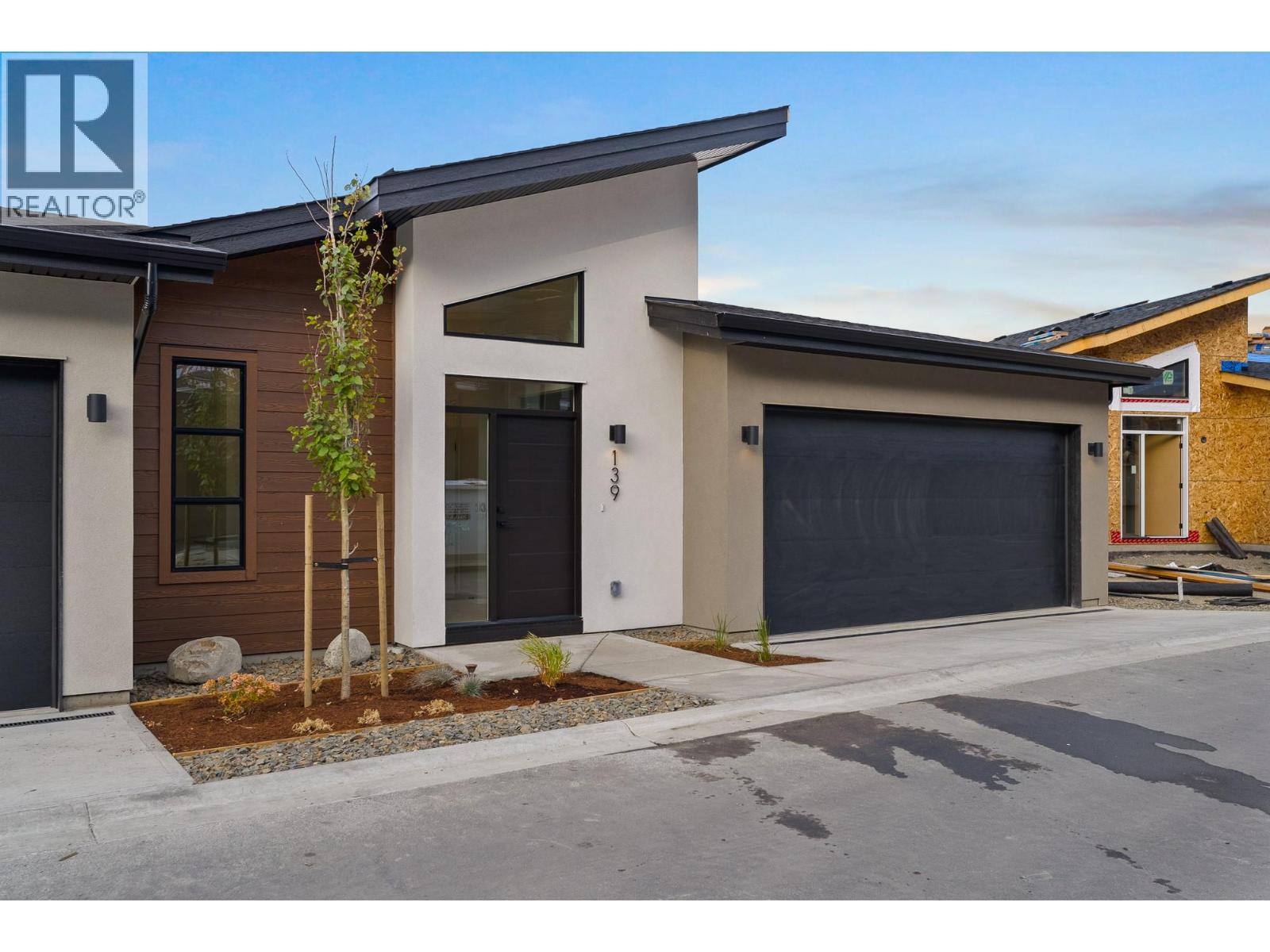 MLS® listing #29856687 for sale located at 2400 Coldwater Drive Unit# 133