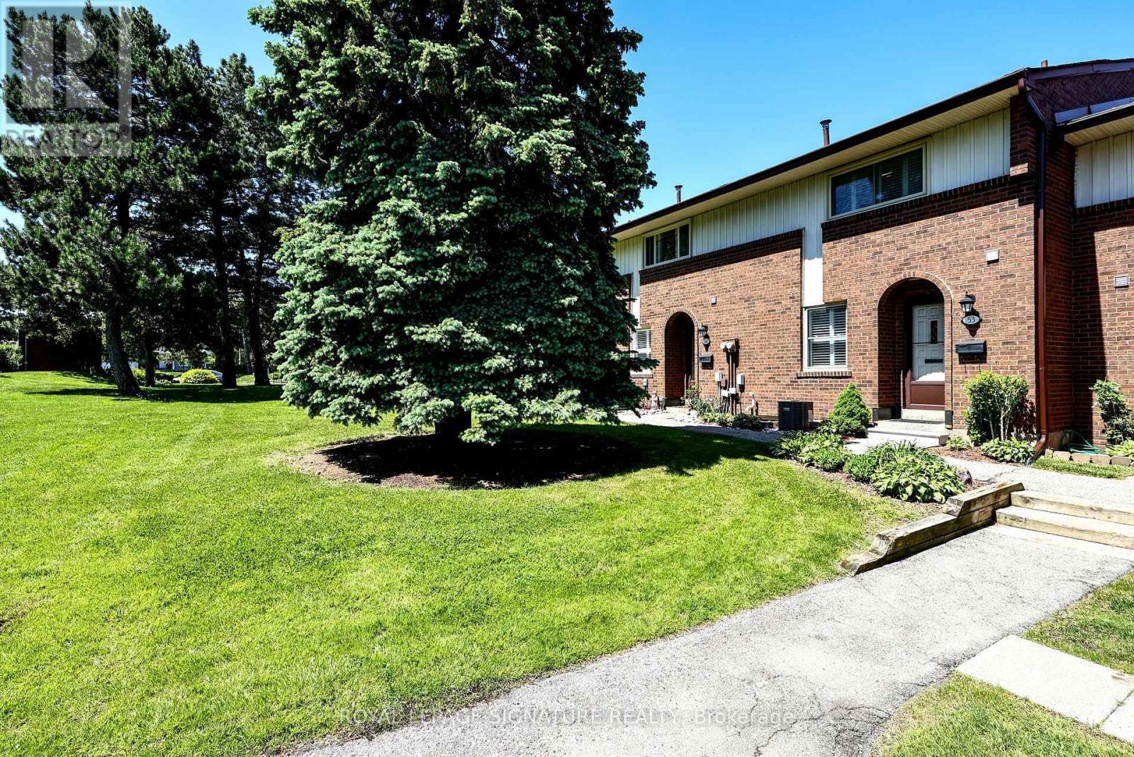 MLS® listing #29858489 for sale located at 53 - 3665 FLAMEWOOD DRIVE