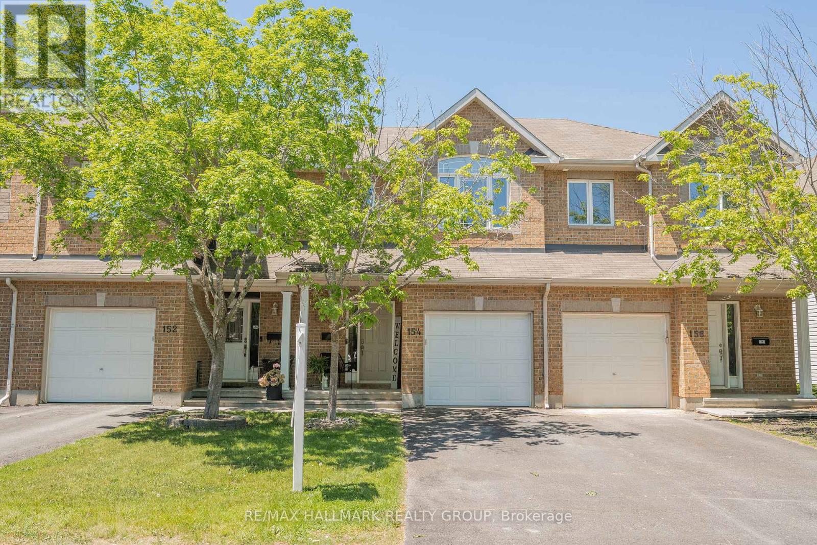 MLS® listing #29859126 for sale located at 154 TALLTREE CRESCENT