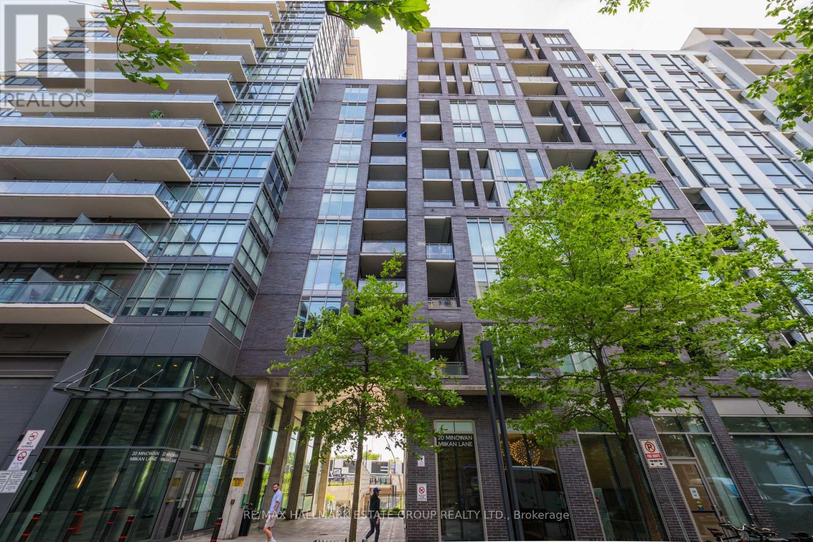 MLS® listing #29860135 for sale located at 1018 - 20 MINOWAN MIIKAN LANE