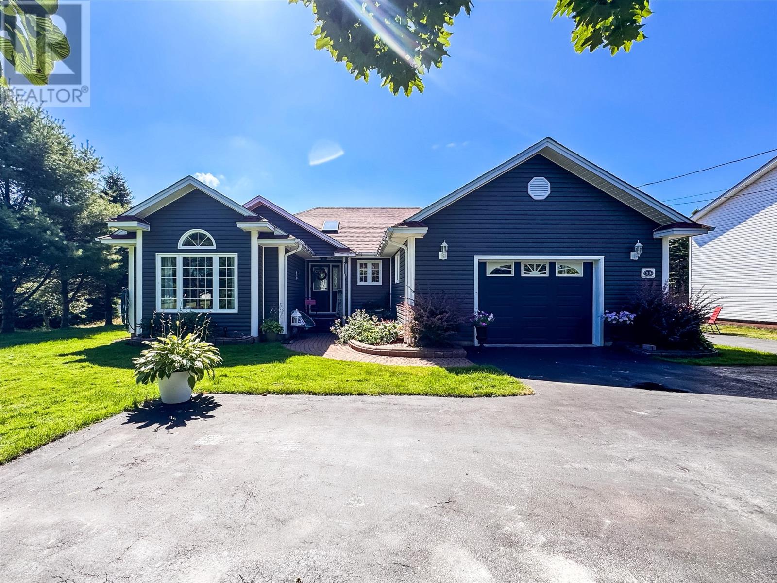 MLS® listing #29860235 for sale located at 13 Mayos Lane
