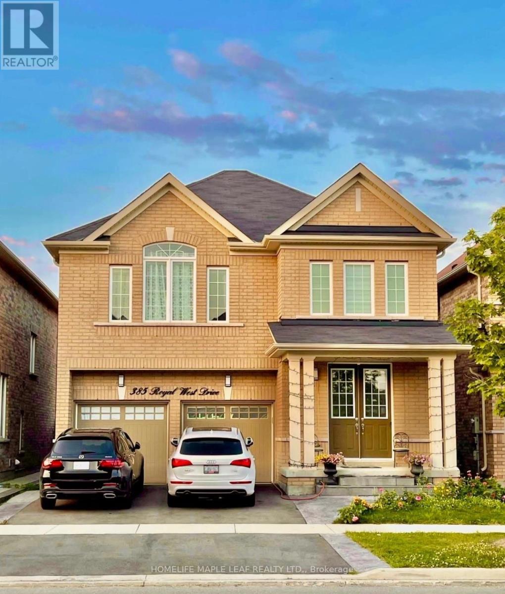 MLS® listing #29860286 for sale located at UPPER - 385 ROYAL WEST DRIVE