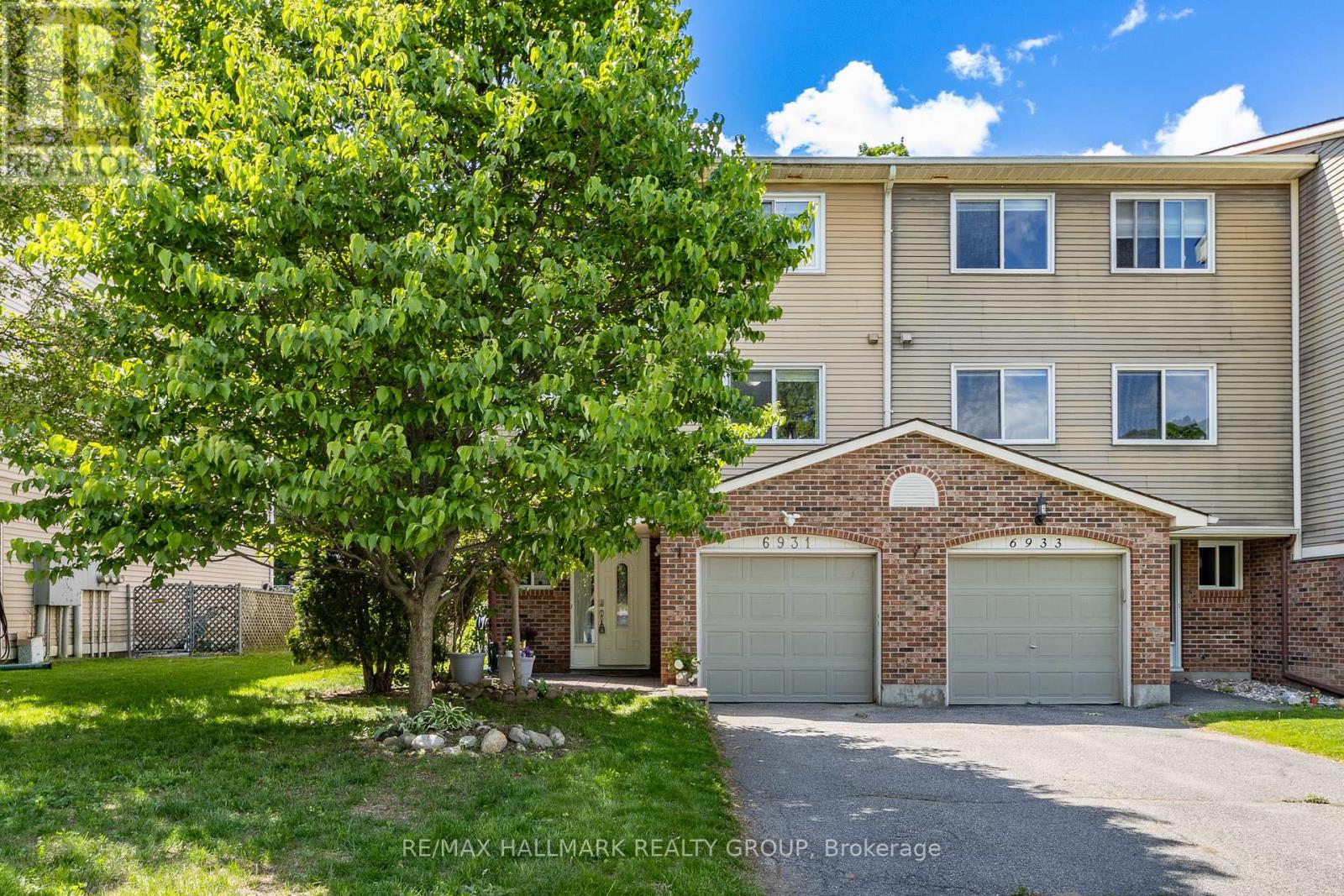MLS® listing #29861087 for sale located at 6931 DU BOIS AVENUE
