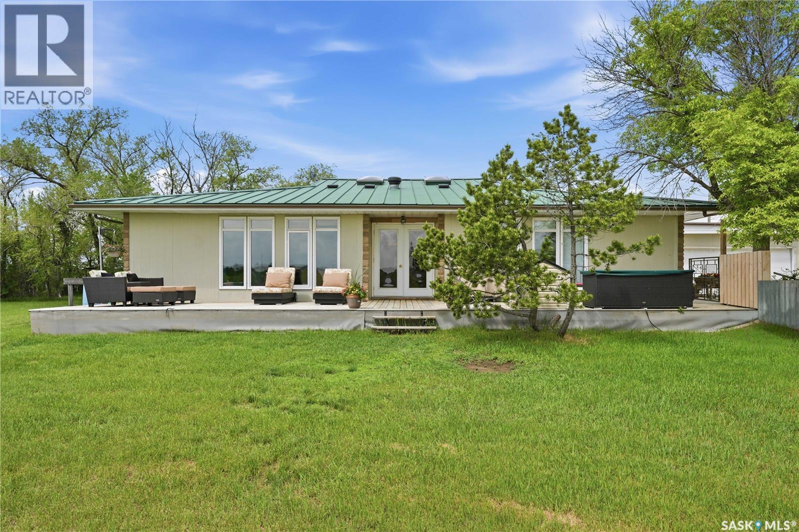 MLS® listing #29861148 for sale located at Sacher Acreage
