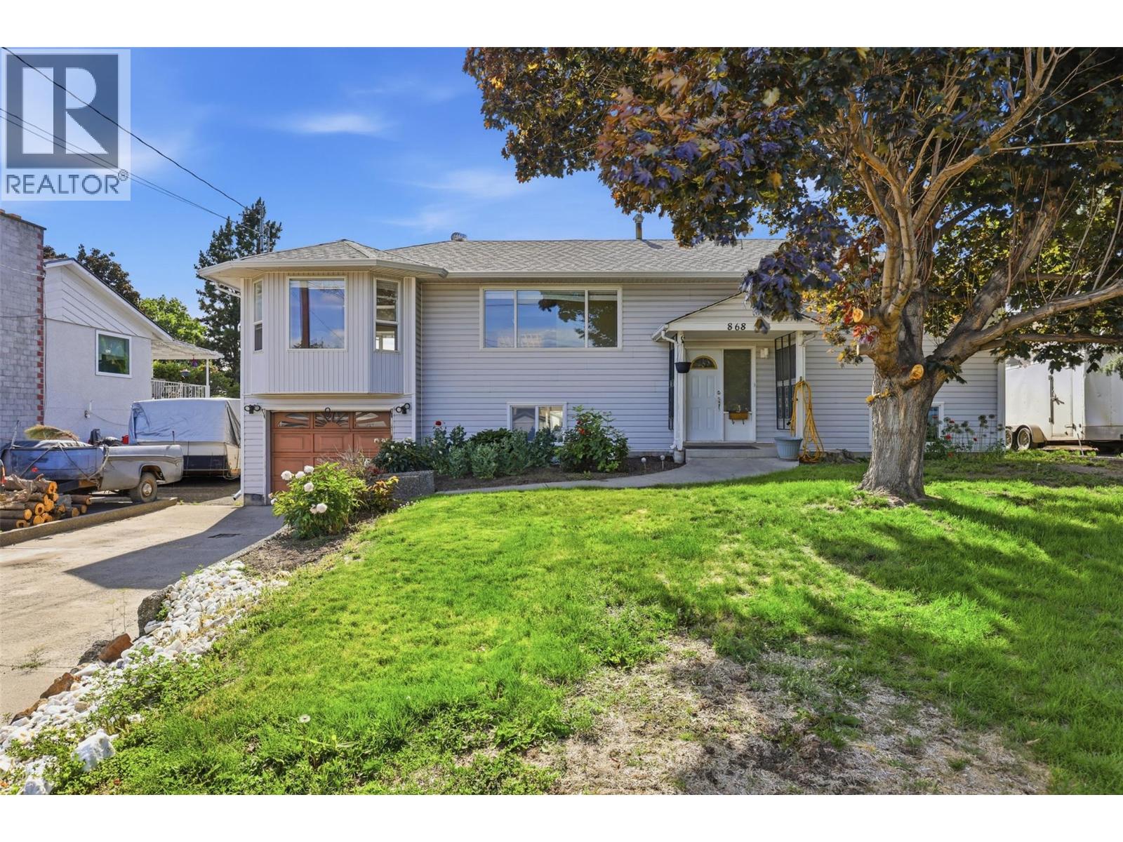 MLS® listing #29862169 for sale located at 868 MCBRIDE Street