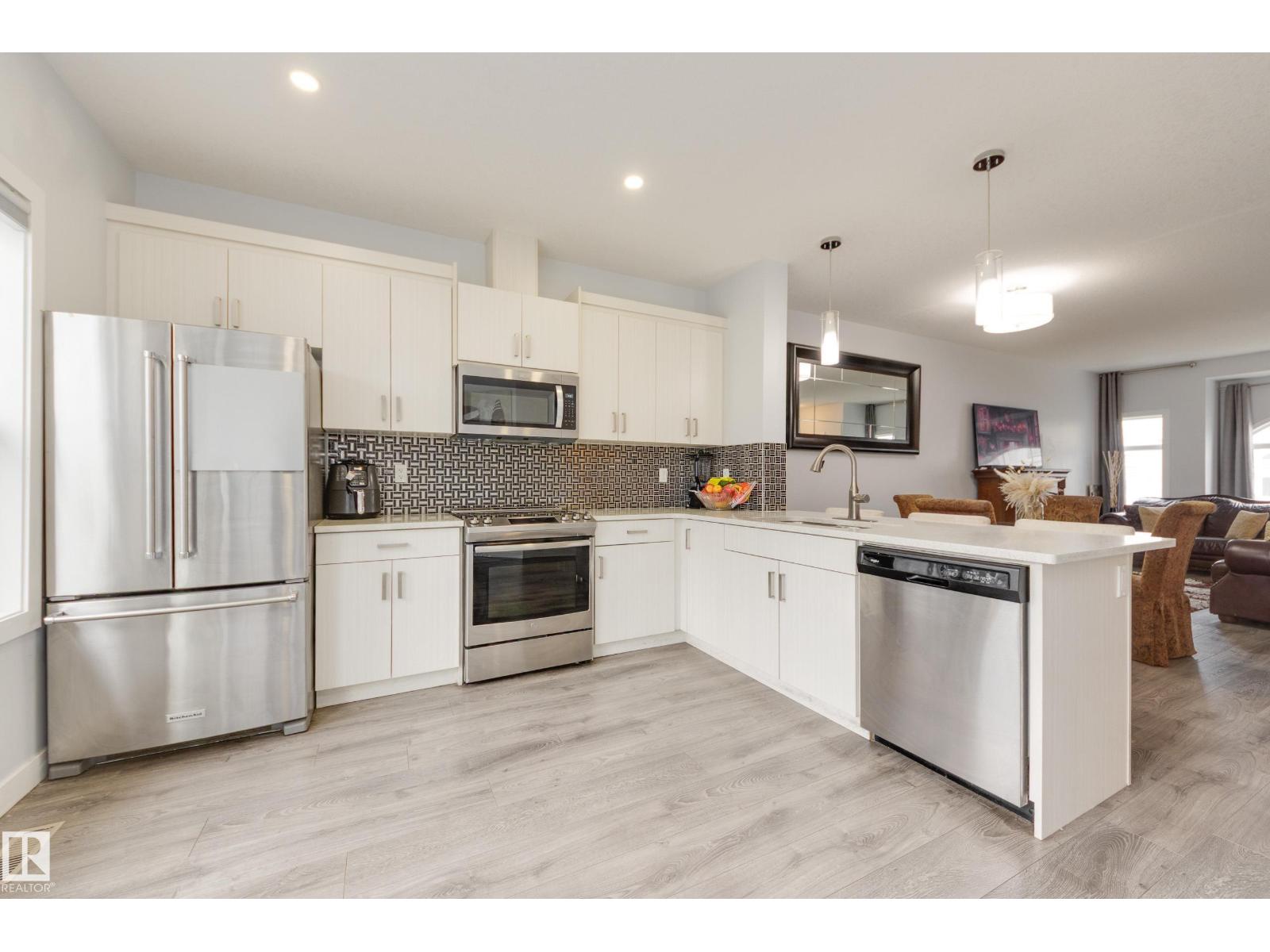 MLS® listing #29863761 for sale located at #66- 723 172 ST SW