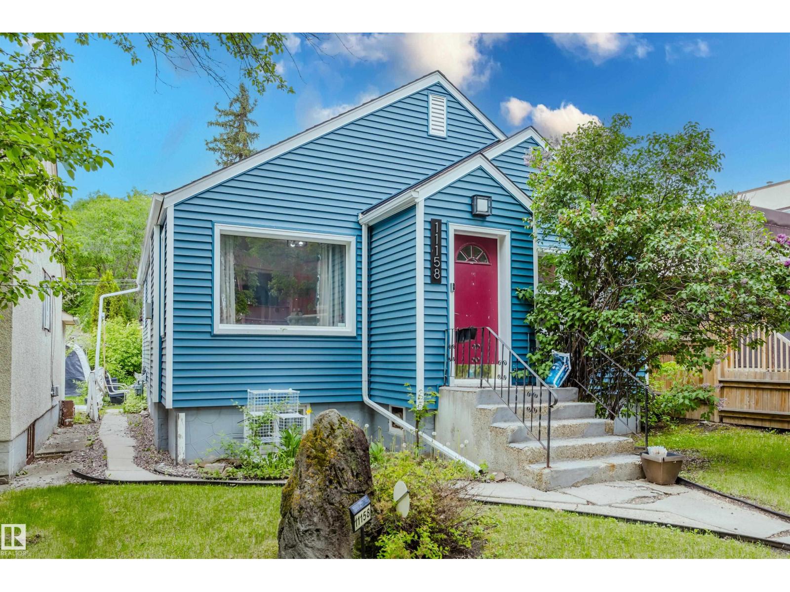 MLS® listing #29865125 for sale located at 11158 65 ST NW