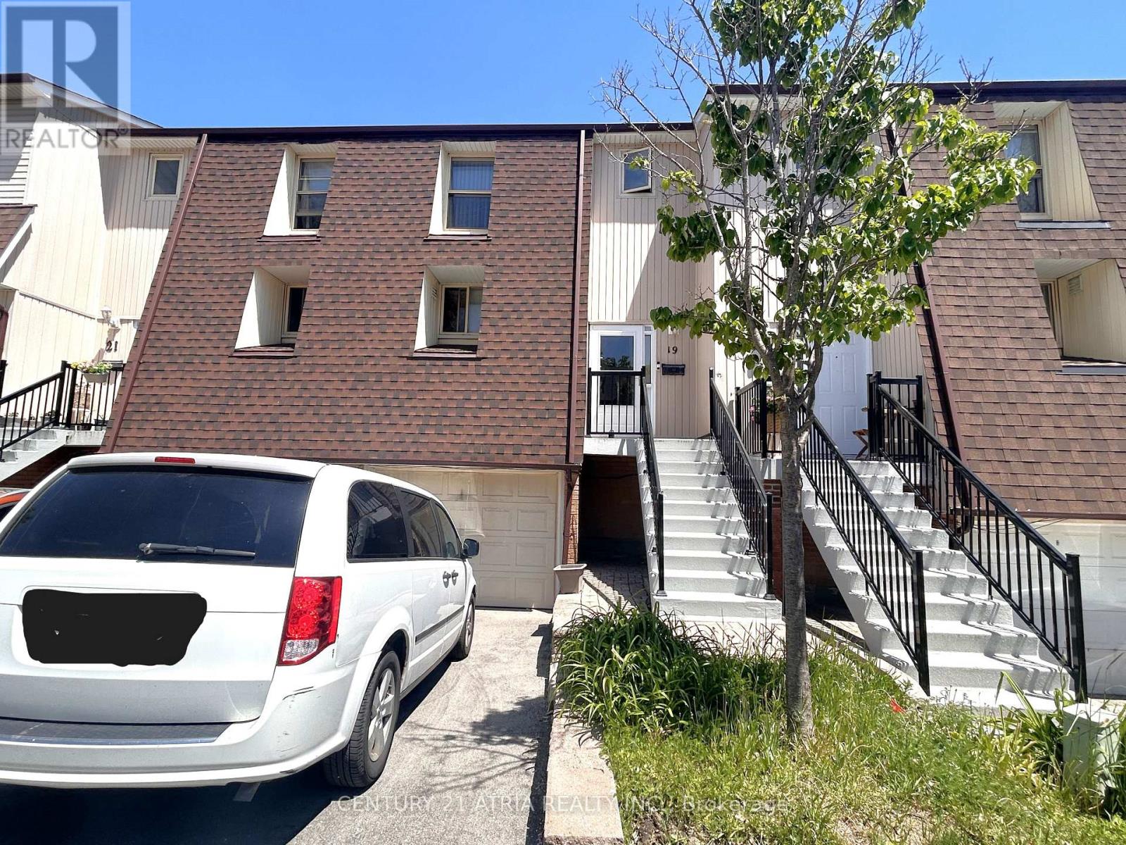 MLS® listing #29865662 for sale located at 19 YELLOW BIRCHWAY