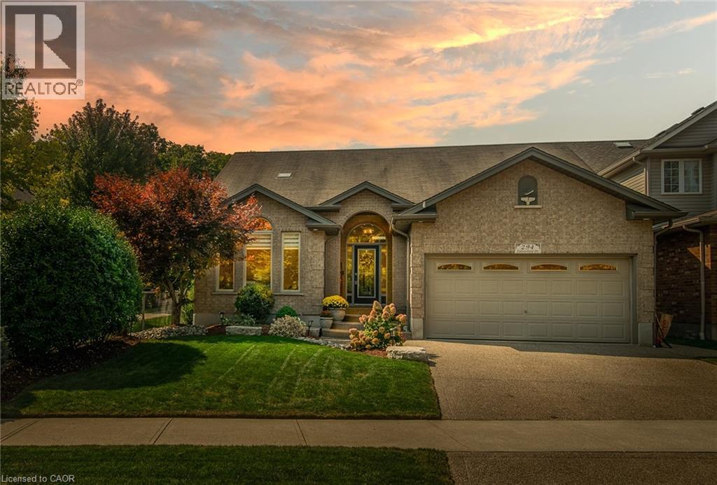 MLS® listing #29865697 for sale located at 294 FALLOWFIELD Drive