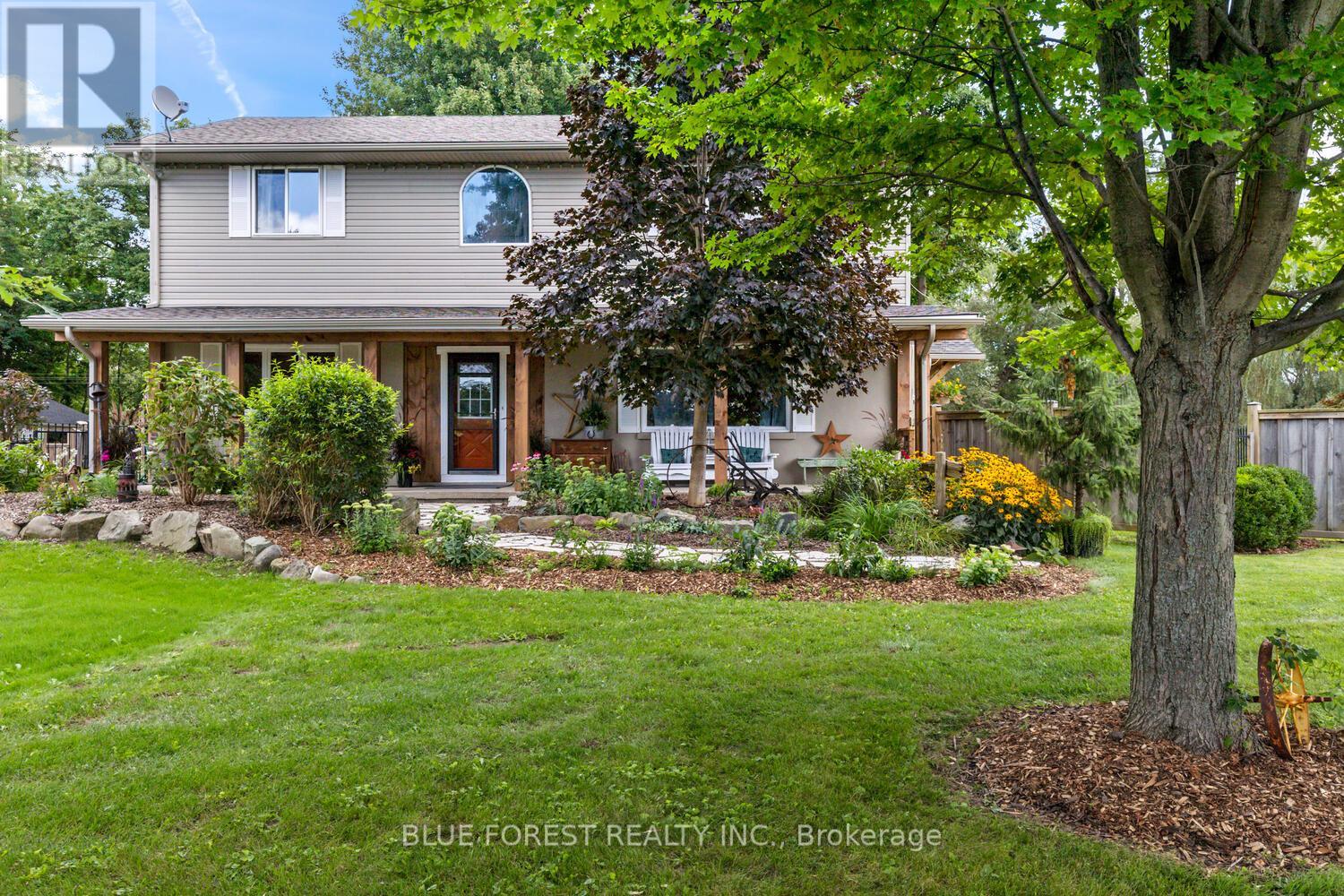 MLS® listing #29865786 for sale located at 21948 ADELAIDE STREET N