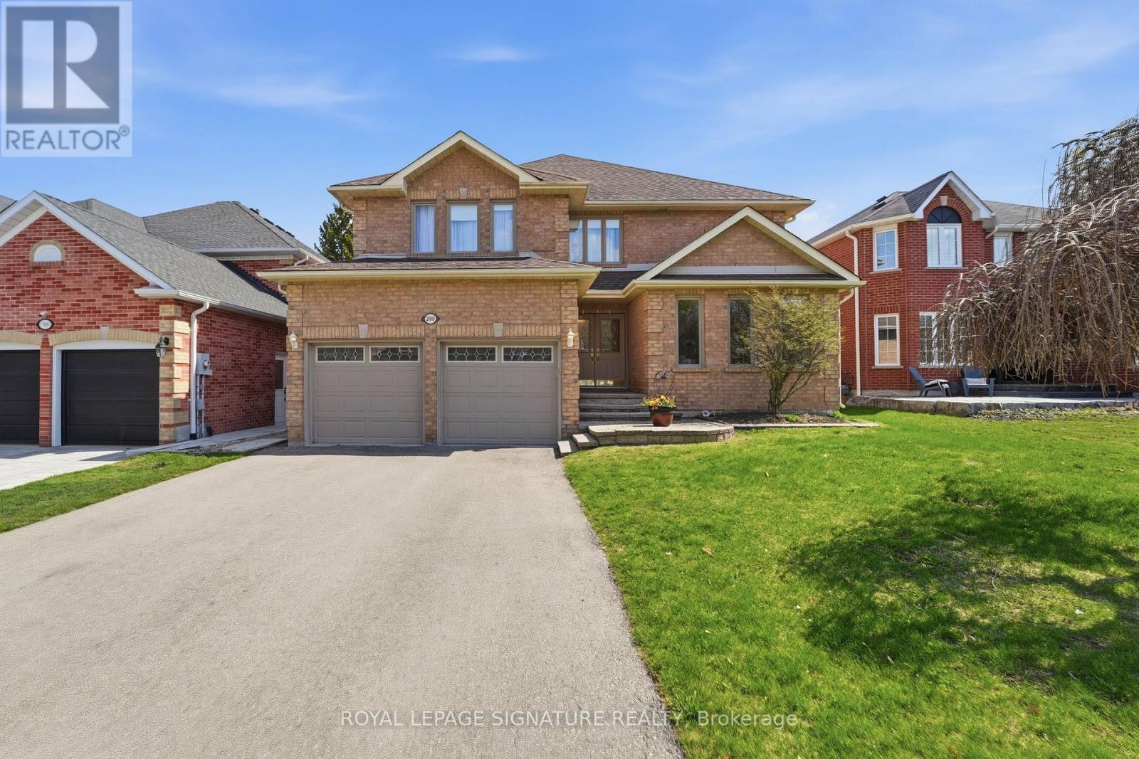 MLS® listing #29865914 for sale located at 390 BINNS AVENUE